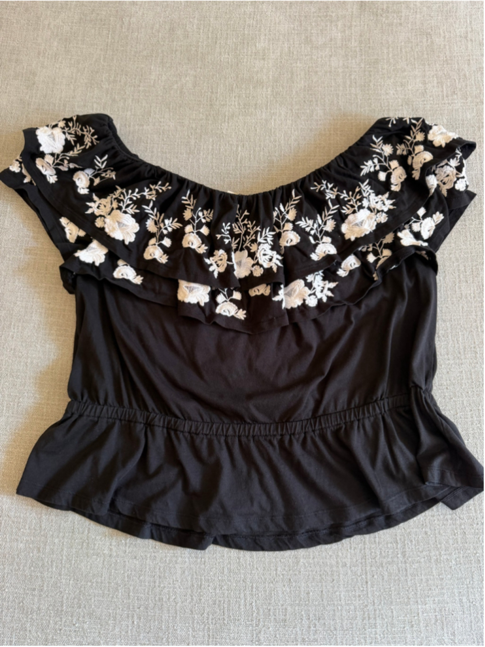 Lauren Ralph Lauren black and white off-the-shoulder embroidered ruffle top XXL - Picture 9 of 10